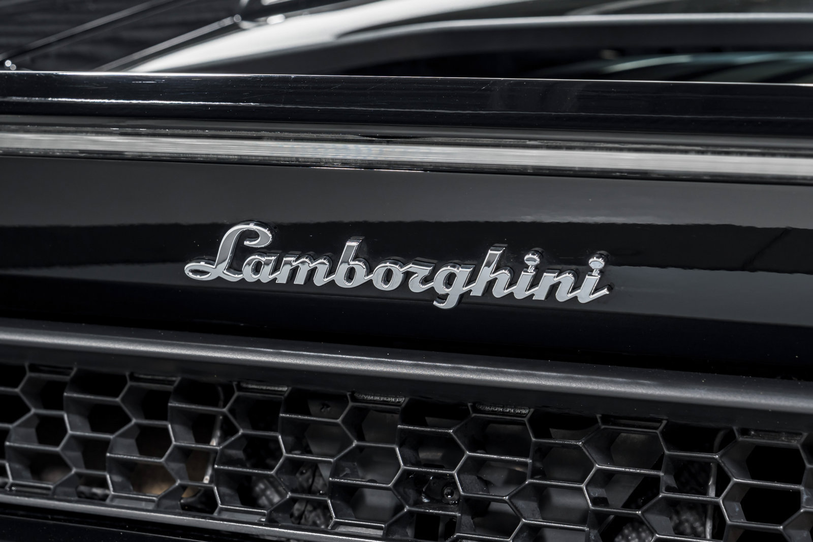 Used 2015 Lamborghini Huracan LP 610-4 AWD/4WD image 47