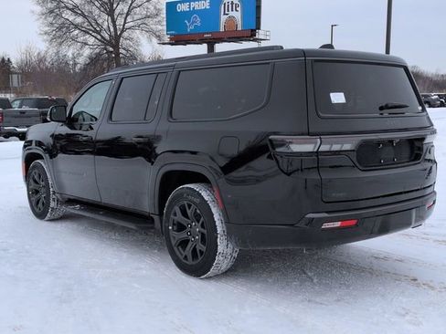 New 2026 Jeep Grand Wagoneer L Limited AWD/4WD image 3