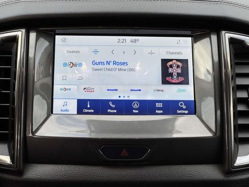 Used 2022 Ford Ranger Lariat w/ Equipment Group 501A High image 16