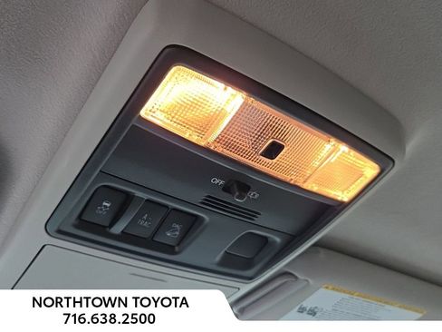 Used 2019 Toyota 4Runner SR5 image 10