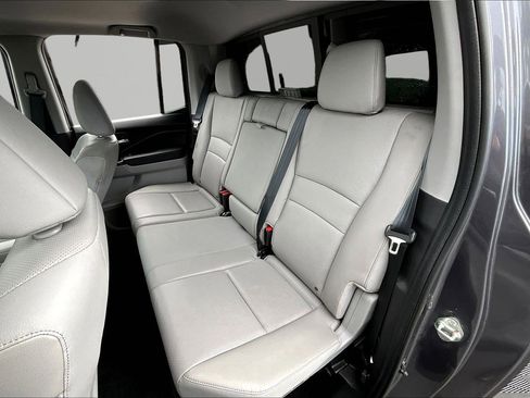 Used 2019 Honda Ridgeline RTL-E image 23