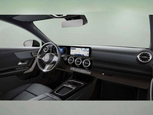 New 2026 Mercedes-Benz CLA 250 4MATIC image 9