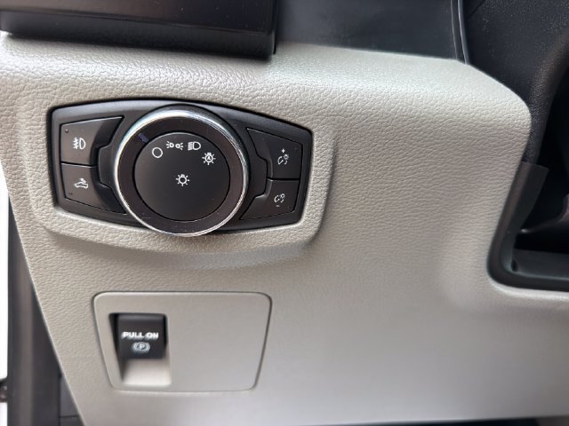 Used 2019 Ford F150 XL w/ Equipment Group 101A Mid AWD/4WD image 17