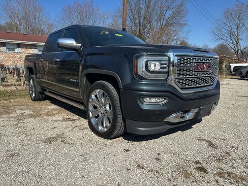 Used 2018 GMC Sierra 1500 Denali w/ Denali Ultimate Package image 7