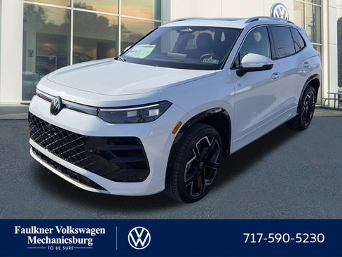 New 2026 Volkswagen Tiguan SEL R-Line image 1