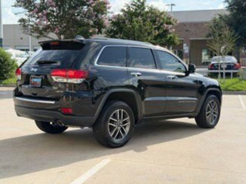 Used 2021 Jeep Grand Cherokee Limited AWD/4WD image 3