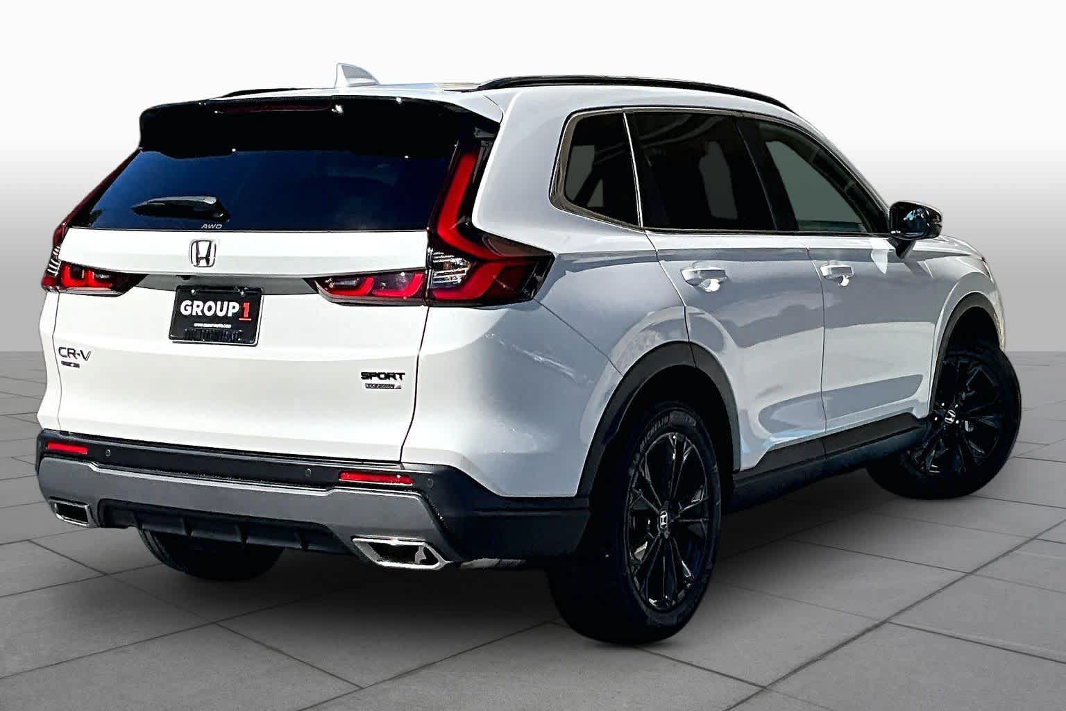 Used 2025 Honda CR-V Sport Touring image 13