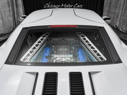 Used 2005 Ford GT RWD image 37