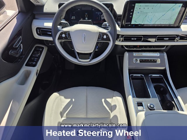 New 2027 Lincoln Aviator AWD image 13