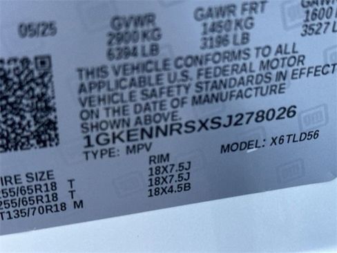 Used 2025 GMC Acadia Elevation image 34