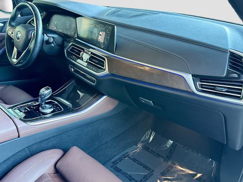 Certified 2022 BMW X5 sDrive40i w/ Premium Package image 30