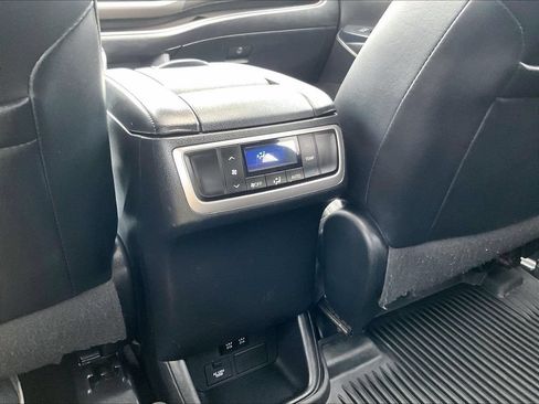 Used 2018 Toyota Highlander Limited w/ Protection Package #3 AWD/4WD image 28