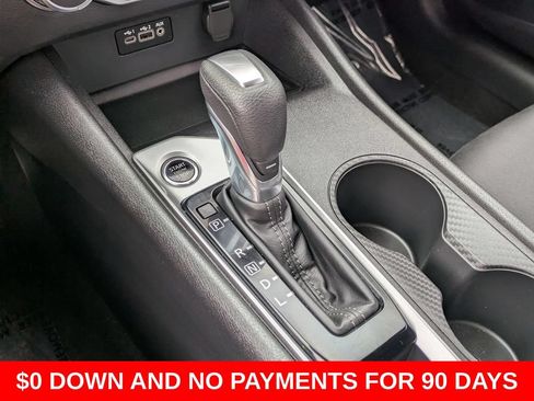 Used 2025 Nissan Altima 2.5 SV FWD image 18