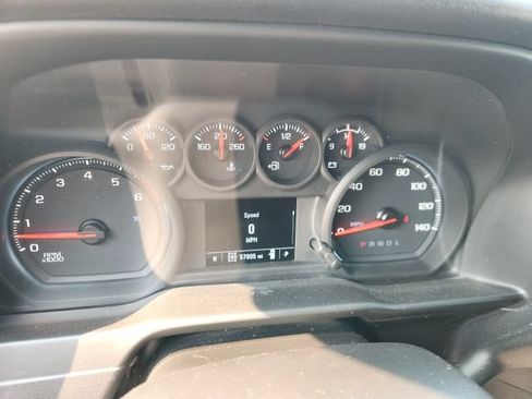 Used 2020 Chevrolet Silverado 1500 Custom w/ Custom Value Package AWD/4WD image 10