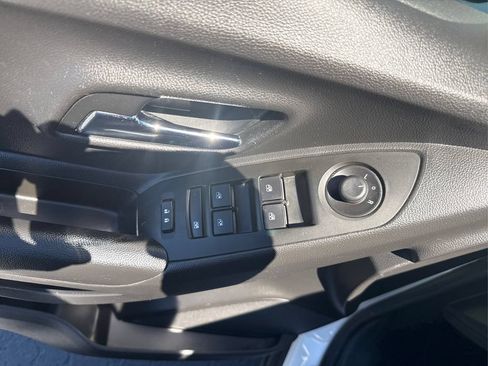 Used 2021 Chevrolet Trax LS w/ Tint and Cruise Package AWD/4WD image 30