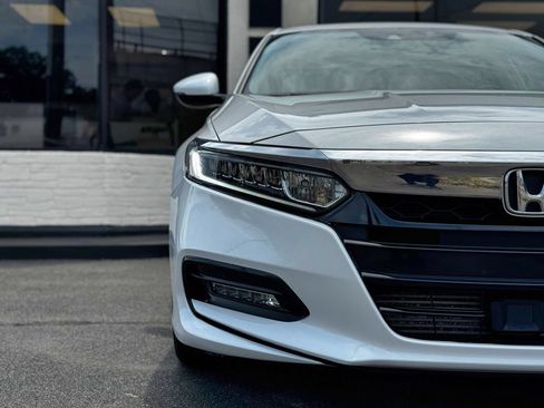 Used 2018 Honda Accord EX-L image 16
