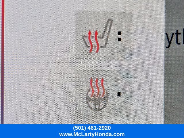 Used 2024 Chrysler Pacifica Touring-L FWD image 26