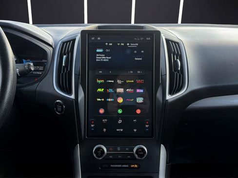 Used 2024 Ford Edge SE image 18