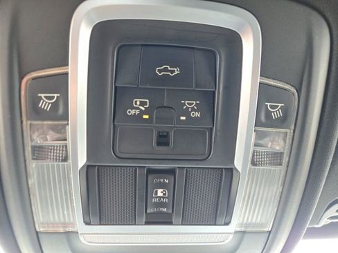 Used 2019 RAM 1500 Laramie w/ Sport Appearance Package image 40