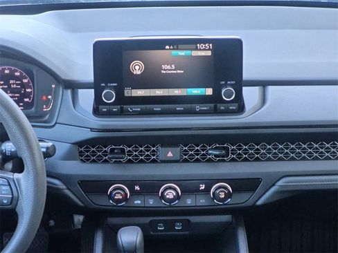 Certified 2023 Honda Accord LX image 9