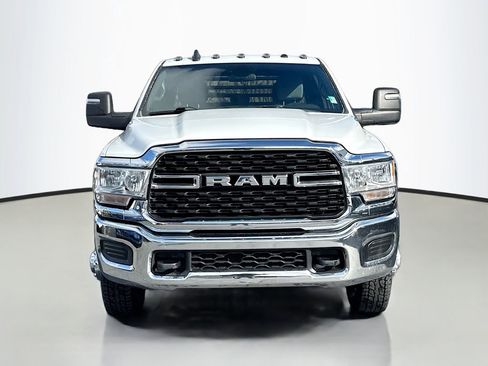 Used 2024 RAM 3500 SLT w/ Quick Order Package 2YG SLT image 2