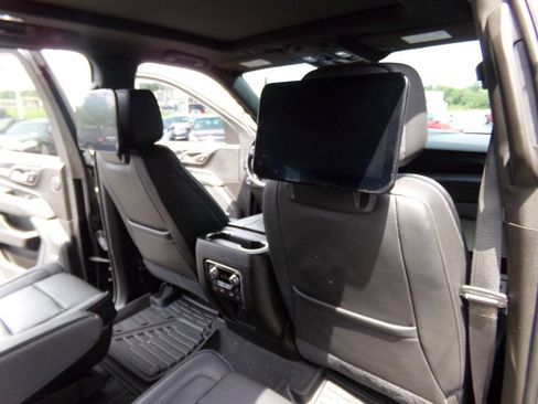 Used 2021 GMC Yukon Denali w/ Denali Ultimate Package AWD/4WD image 43