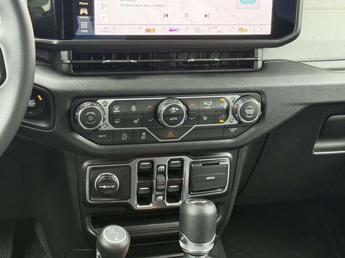 New 2025 Jeep Wrangler Unlimited Sport AWD/4WD image 22