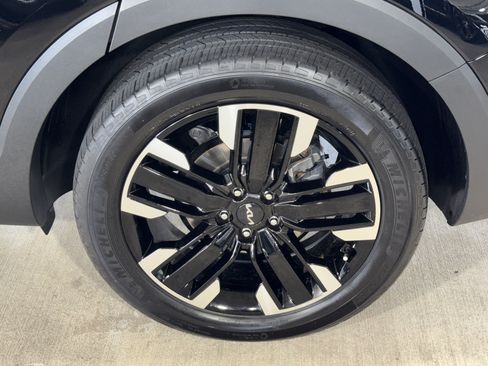 Used 2025 Kia Telluride SX Prestige AWD/4WD image 37