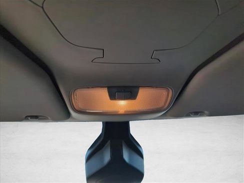 Used 2022 Ford Transit Connect XL image 14