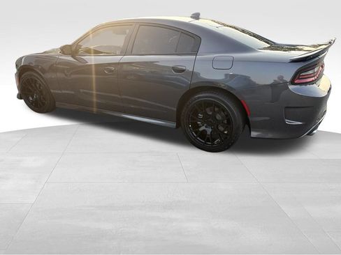 Used 2023 Dodge Charger R/T RWD image 3