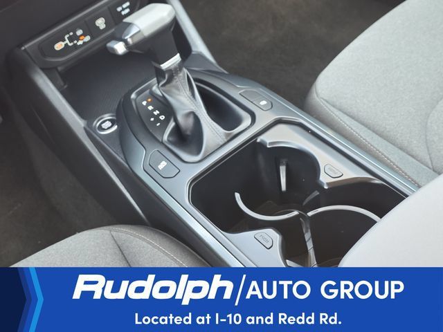 Used 2025 Kia K4 FWD image 22