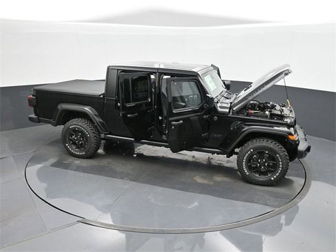 Used 2024 Jeep Gladiator Sport image 49