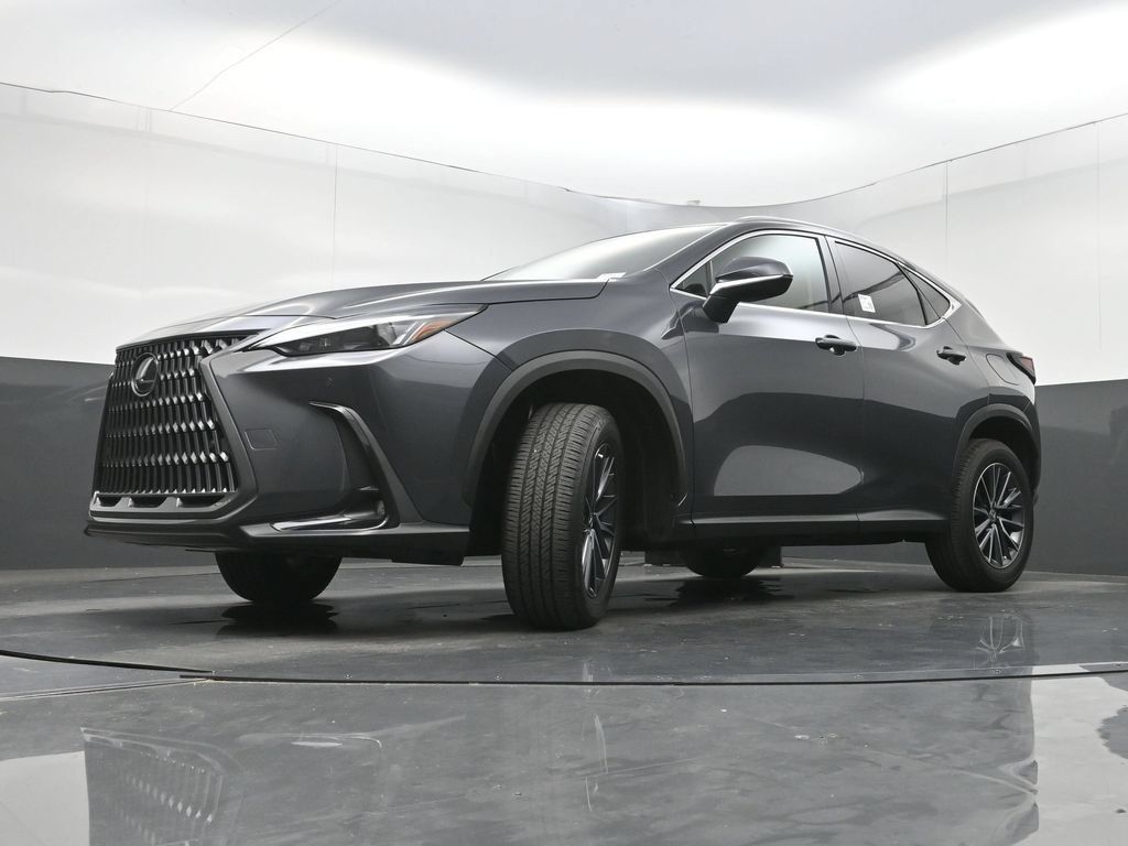 Used 2025 Lexus NX 250 FWD w/ Accessory Package (Z2) image 28