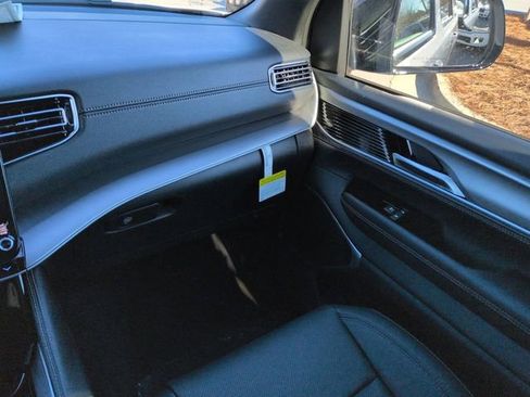 New 2026 Jeep Grand Wagoneer 2WD image 16