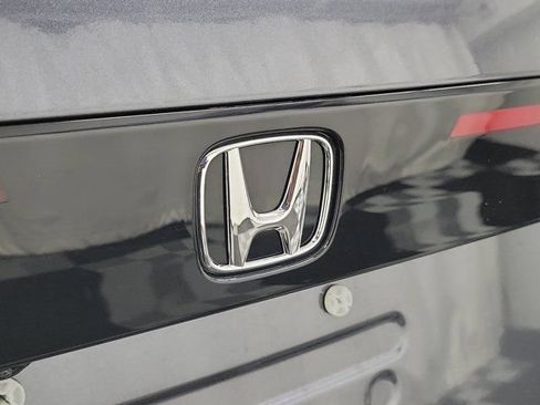 Used 2025 Honda Accord SE image 7