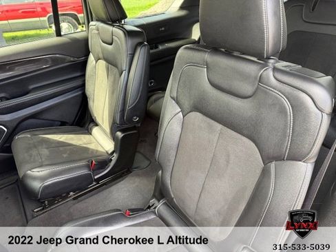 Used 2022 Jeep Grand Cherokee L Laredo AWD/4WD image 36