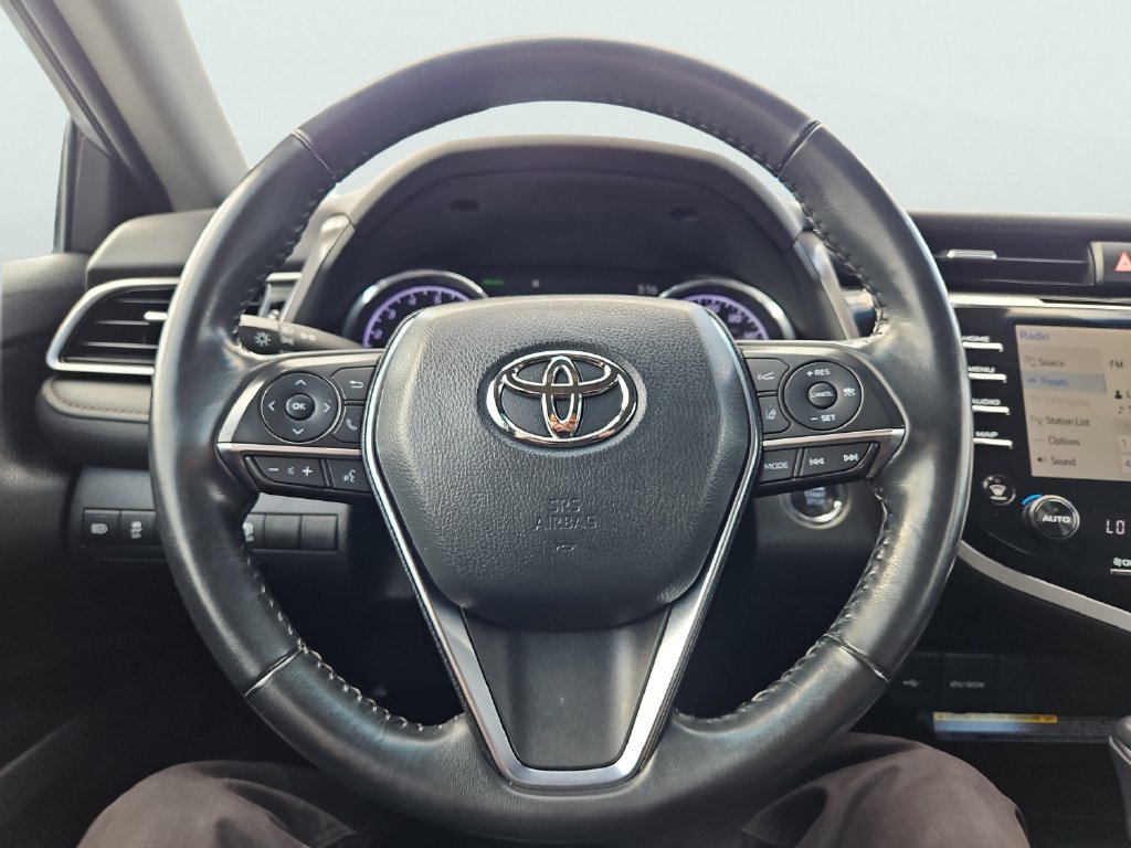 Used 2020 Toyota Camry XLE FWD image 27