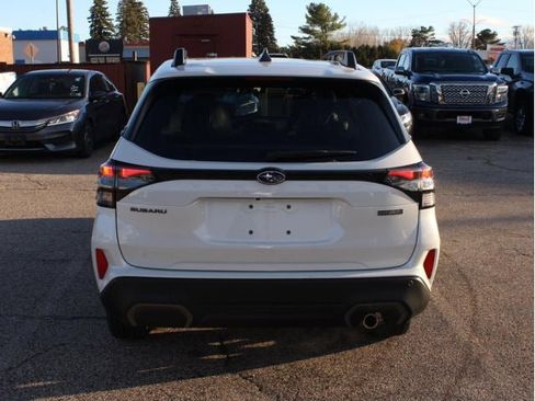 New 2025 Subaru Forester Limited image 22