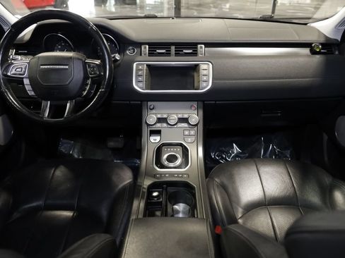 Used 2018 Land Rover Range Rover Evoque SE AWD/4WD image 23
