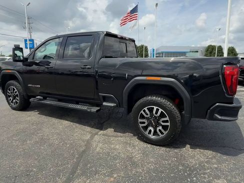 Used 2023 GMC Sierra 2500 AT4 w/ AT4 Preferred Package AWD/4WD image 6