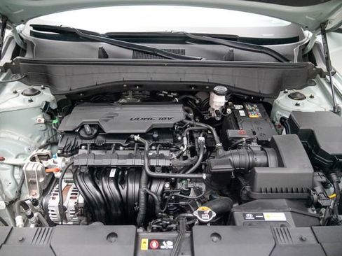 Used 2024 Hyundai Kona SEL AWD/4WD image 14