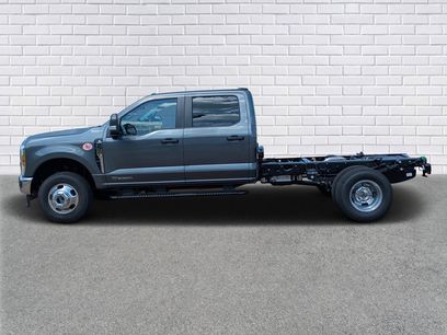 New 2026 Ford F350 XL w/ XL Chrome Package