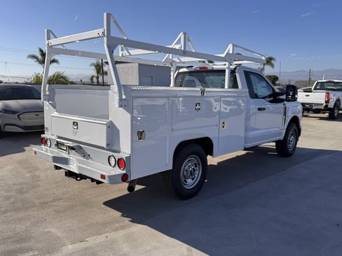 New 2025 Ford F250 XL w/ XL Chrome Package image 12