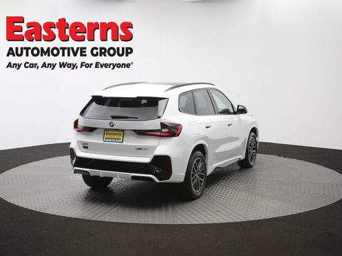 Used 2023 BMW X1 xDrive28i w/ M Sport Package AWD/4WD image 40