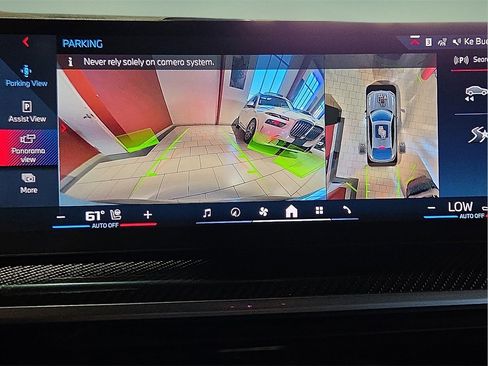 Used 2024 BMW X6 M60i w/ Dynamic Handling Package image 19