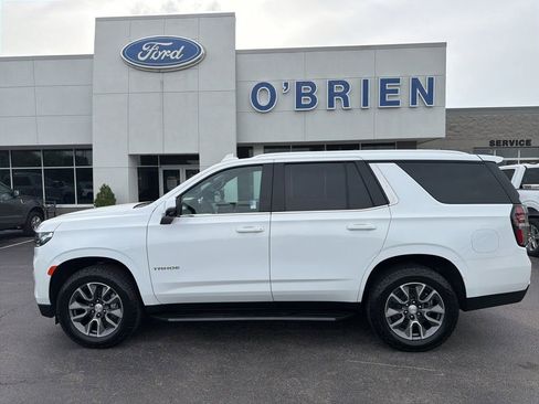 Used 2023 Chevrolet Tahoe LT w/ Luxury Package AWD/4WD image 2