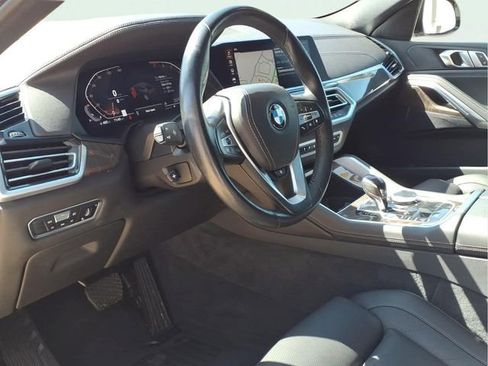 Used 2023 BMW X6 xDrive40i w/ Premium Package AWD/4WD image 10