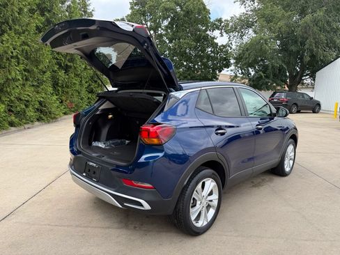 Used 2023 Buick Encore GX Preferred w/ Cold Weather Comfort Package AWD/4WD image 32