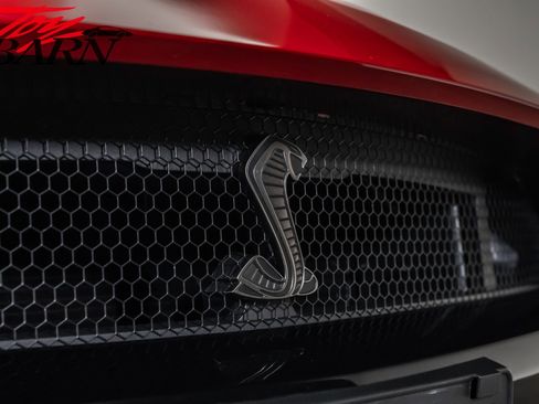 Used 2021 Ford Mustang Shelby GT500 w/ Technology Package image 9