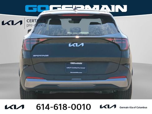 Certified 2026 Kia Sportage EX FWD image 9
